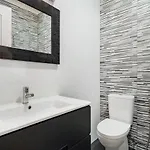 Baixa-chiado Getaway Apartment Lisbon